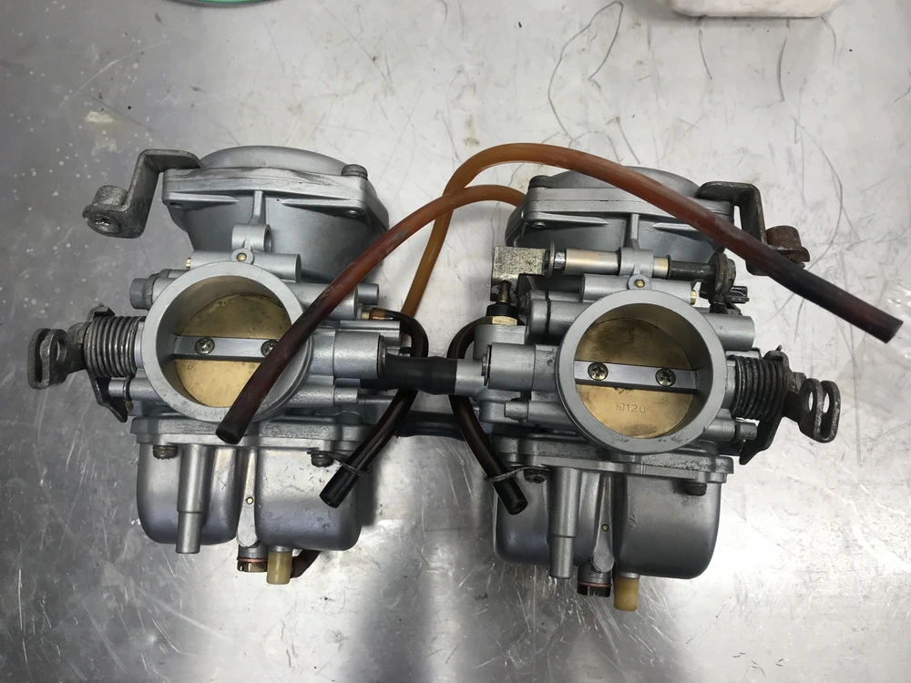 Honda CB Carb rebuilding