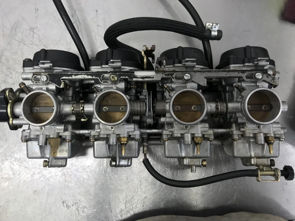 Suzuki Carb rebuild